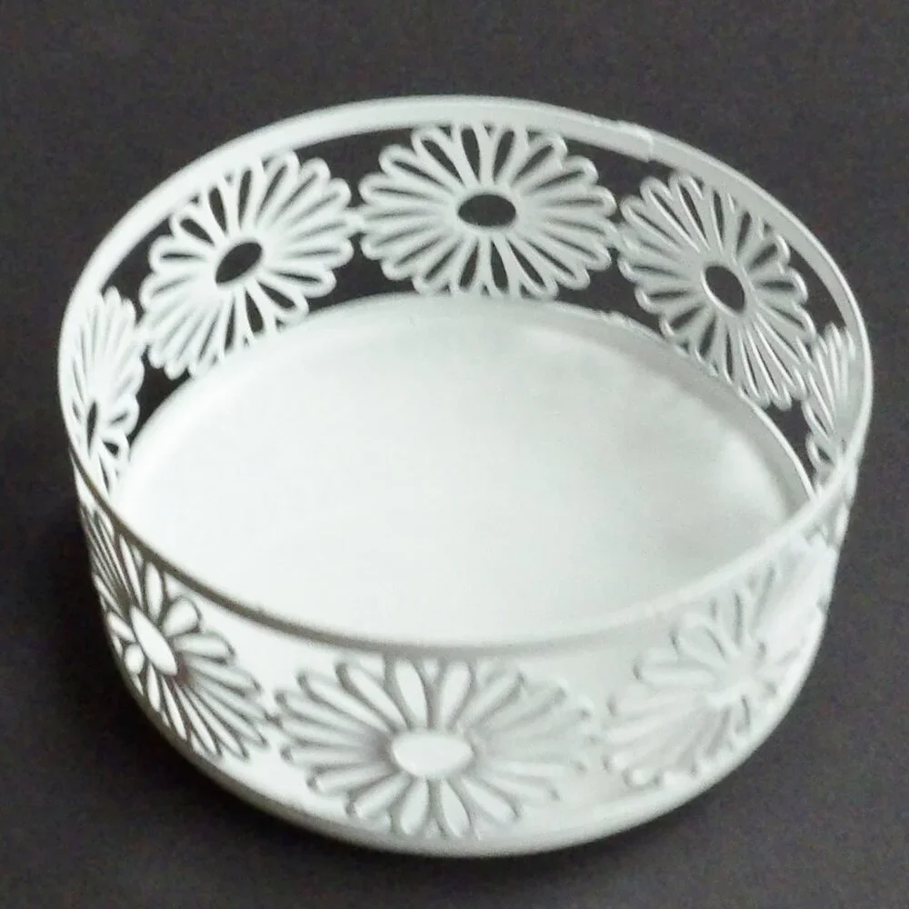 Gold Canyon Candles White Daisy Candle Wrap 4
